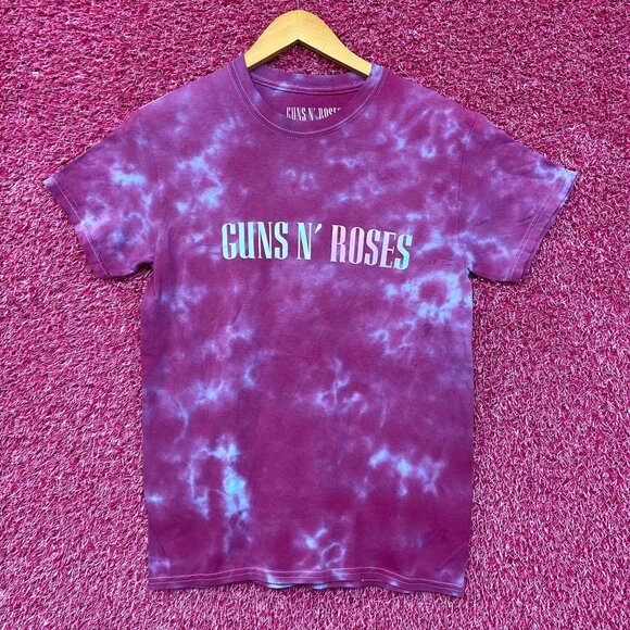 Guns N’ Roses Logo Rock Tie Dye Tshirt size Small - Picture 1 of 5